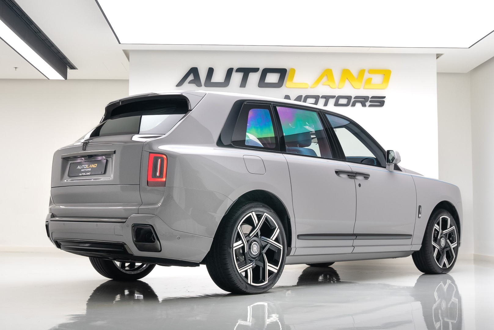 2025 ROLLS ROYCE CULLINAN BLACK BADGE. VIP REAR SEATS